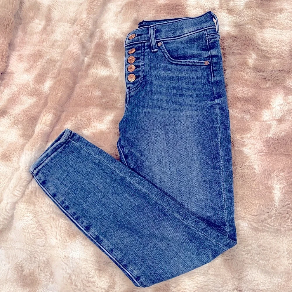 5 button  Blue Jeans by Express - Picture 5 of 7